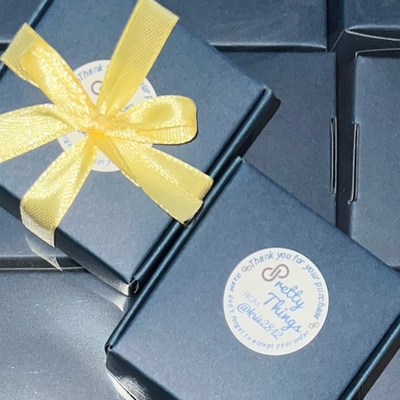 Gift Box Jewelry box +custom stickers may have ribbon for gift jewelry accessory - Picture 4 of 16